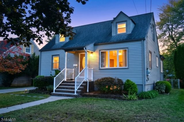 39 Jasper Rd, Fair Lawn Boro, NJ 07410