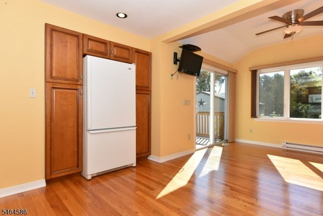 39 Jasper Rd, Fair Lawn Boro, NJ 07410