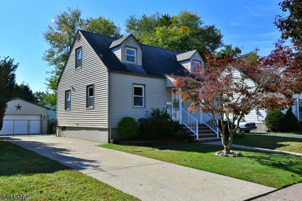 39 Jasper Rd, Fair Lawn Boro, NJ 07410