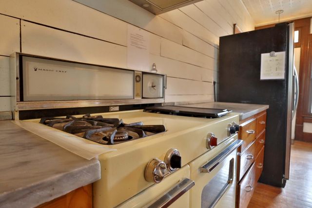 317 E Glenwood Street, Springfield, MO 65807