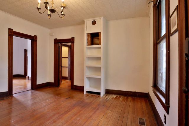 317 E Glenwood Street, Springfield, MO 65807