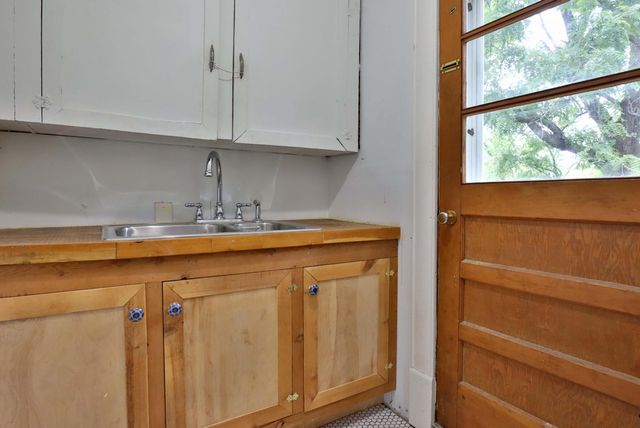 317 E Glenwood Street, Springfield, MO 65807