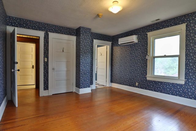 317 E Glenwood Street, Springfield, MO 65807