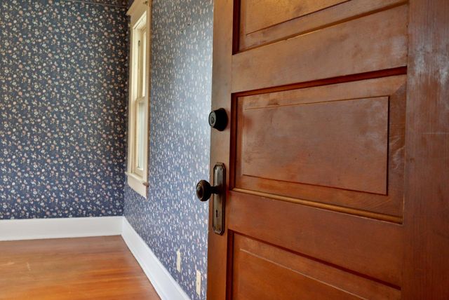 317 E Glenwood Street, Springfield, MO 65807