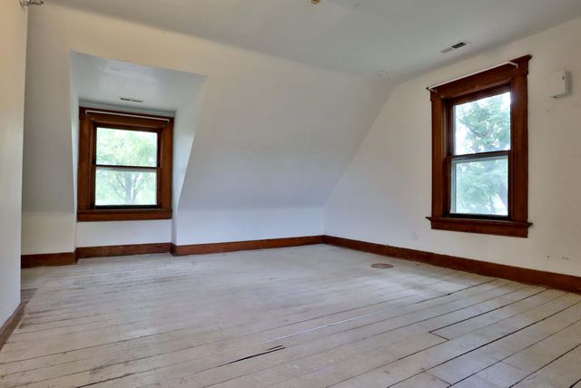 317 E Glenwood Street, Springfield, MO 65807