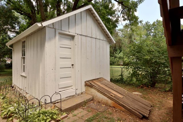 317 E Glenwood Street, Springfield, MO 65807