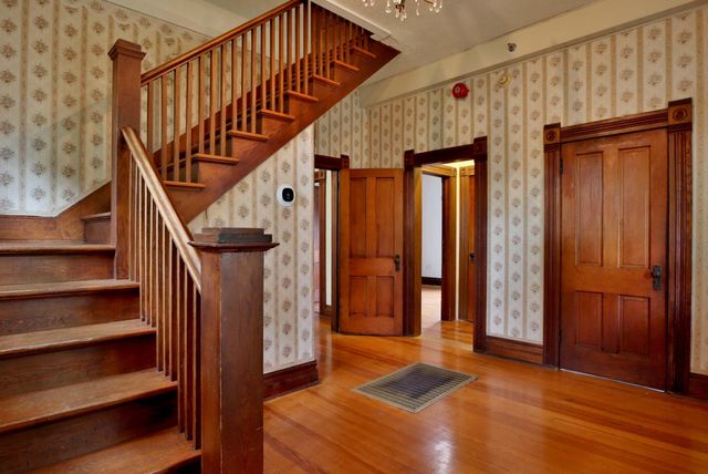 317 E Glenwood Street, Springfield, MO 65807