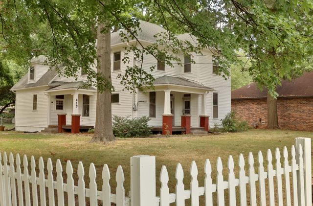 317 E Glenwood Street, Springfield, MO 65807