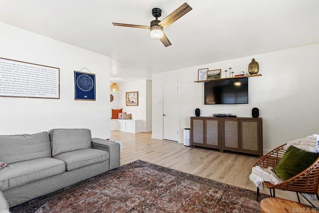 2207 Independence, Conway, AR 72034