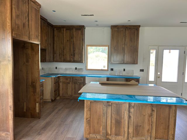 22176 Farm Road 1085, Cassville, MO 65625