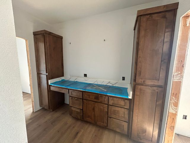 22176 Farm Road 1085, Cassville, MO 65625