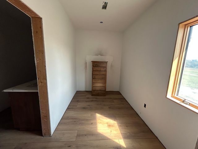 22176 Farm Road 1085, Cassville, MO 65625