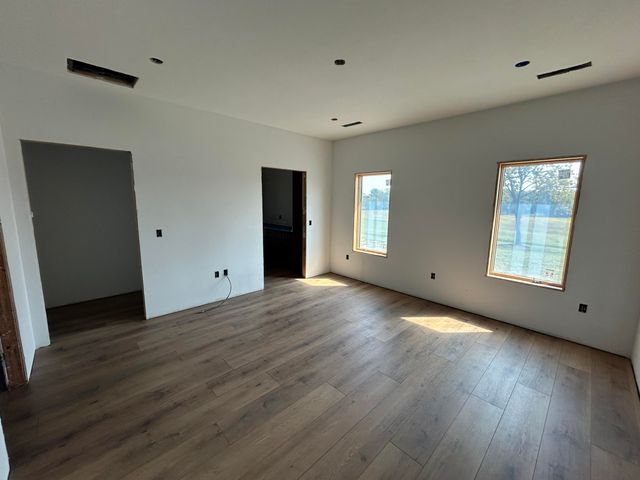 22176 Farm Road 1085, Cassville, MO 65625