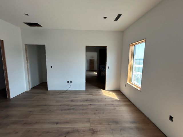 22176 Farm Road 1085, Cassville, MO 65625