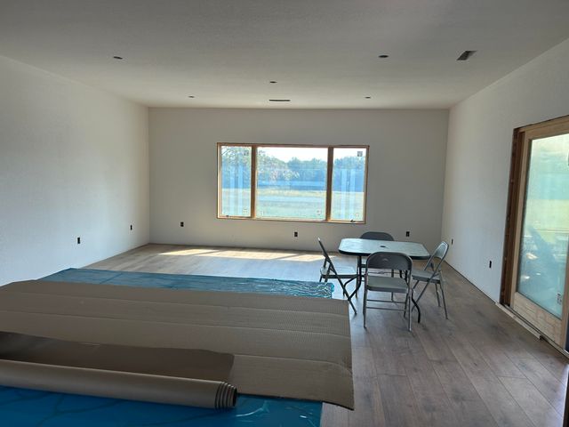 22176 Farm Road 1085, Cassville, MO 65625