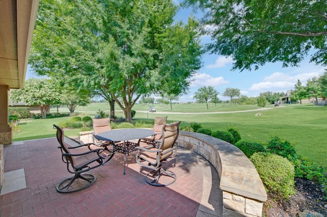 9905 Cypress Street, Denton, TX 76207