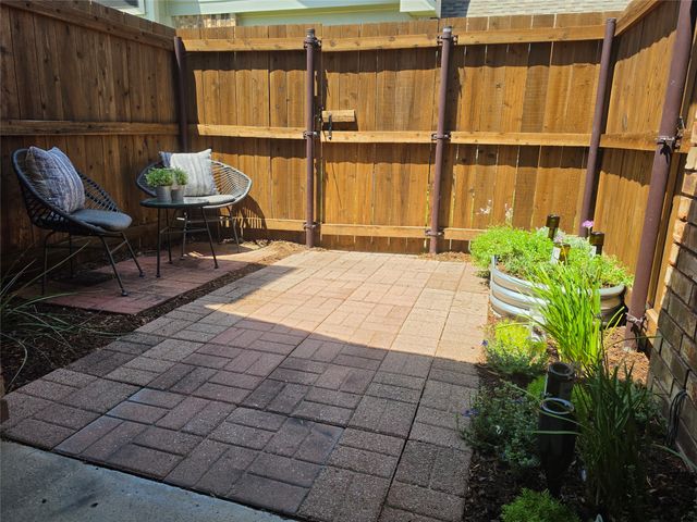 449 Harris Street 101H, Coppell, TX 75019