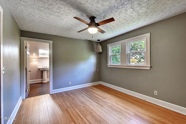 160 Conklin Road, Jonesborough, TN 37659