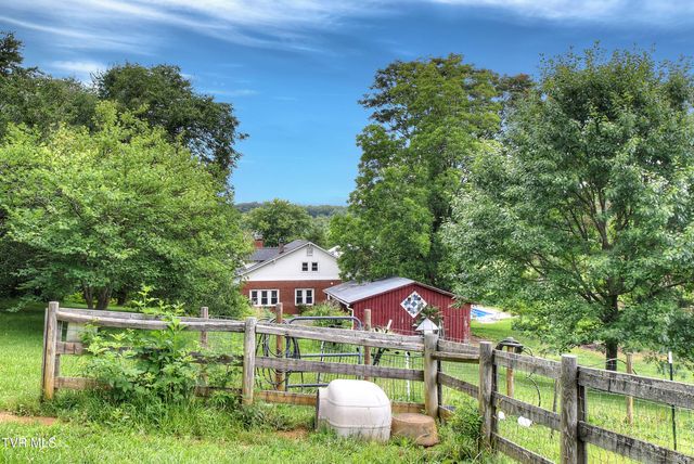 160 Conklin Road, Jonesborough, TN 37659