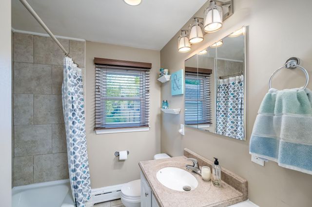 914 N 5th Street, Saint Peter, MN 56082