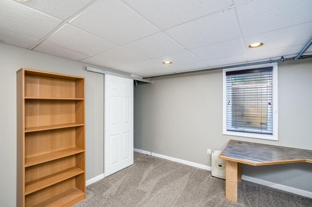 914 N 5th Street, Saint Peter, MN 56082