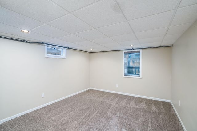 914 N 5th Street, Saint Peter, MN 56082