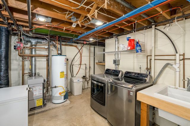 914 N 5th Street, Saint Peter, MN 56082