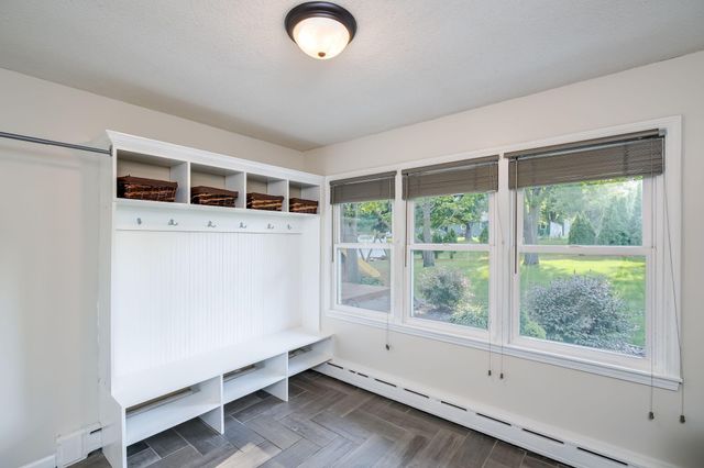 914 N 5th Street, Saint Peter, MN 56082