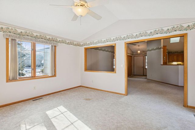 8520 Inverness Lane N, Brooklyn Park, MN 55443