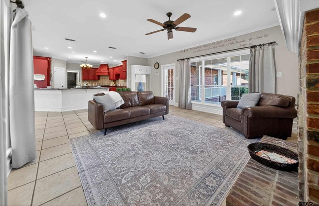 280 County Road 1428, Jacksonville, TX 75766