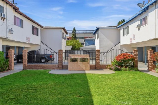 6021 Gage Avenue 1, Bell Gardens, CA 90201