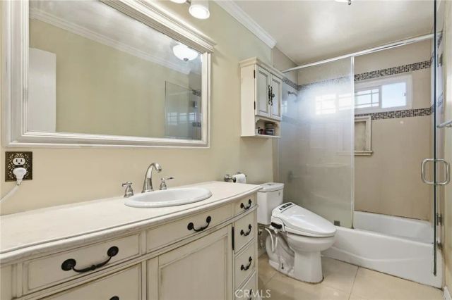 6021 Gage Avenue 1, Bell Gardens, CA 90201