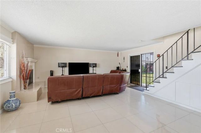 6021 Gage Avenue 1, Bell Gardens, CA 90201