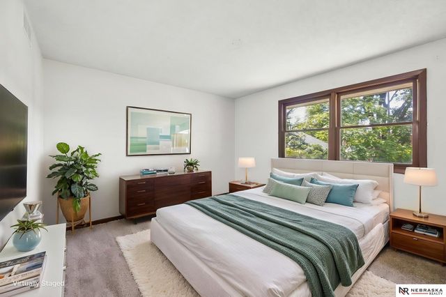 4835 Hillside Street, Lincoln, NE 68506