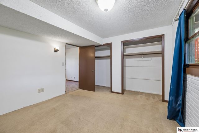 4835 Hillside Street, Lincoln, NE 68506
