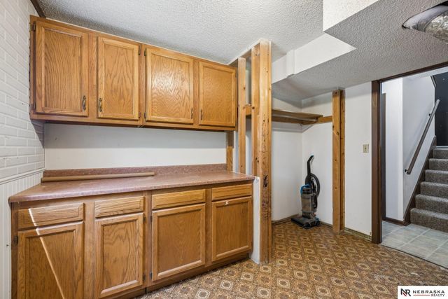 4835 Hillside Street, Lincoln, NE 68506