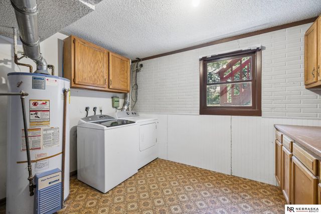 4835 Hillside Street, Lincoln, NE 68506