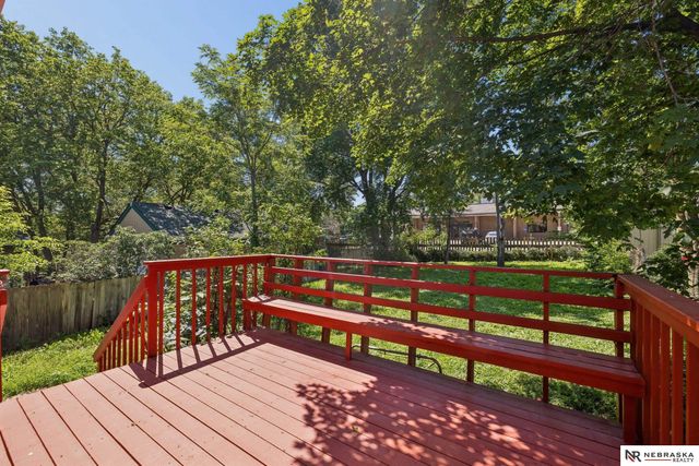 4835 Hillside Street, Lincoln, NE 68506