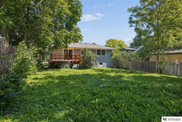 4835 Hillside Street, Lincoln, NE 68506