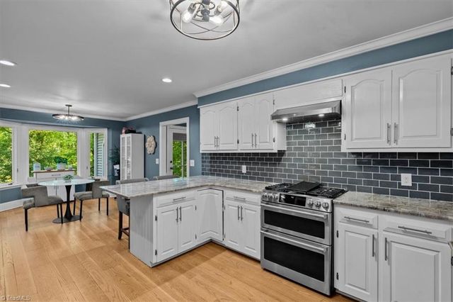 5965 Woodfield Drive, Kernersville, NC 27284