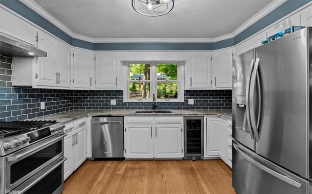 5965 Woodfield Drive, Kernersville, NC 27284