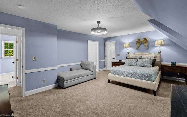 5965 Woodfield Drive, Kernersville, NC 27284