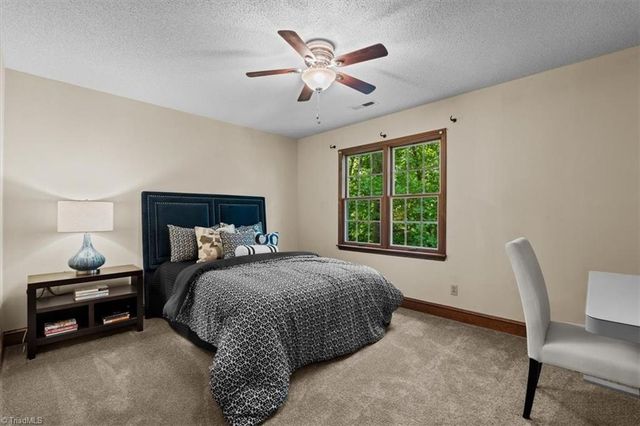 5965 Woodfield Drive, Kernersville, NC 27284