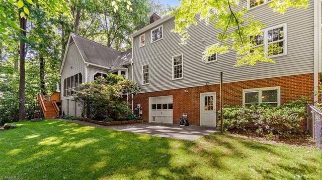 5965 Woodfield Drive, Kernersville, NC 27284