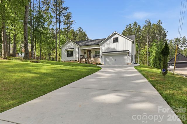 420 Stillwater Road, Troutman, NC 28166