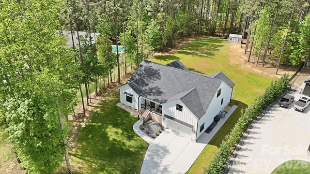 420 Stillwater Road, Troutman, NC 28166