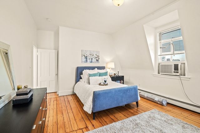 389 Essex St 3, Salem, MA 01970