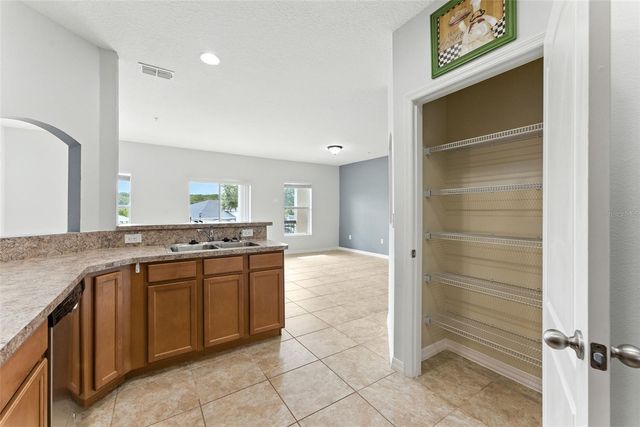 6524 S GOLDENROD ROAD 61A, Orlando, FL 32822