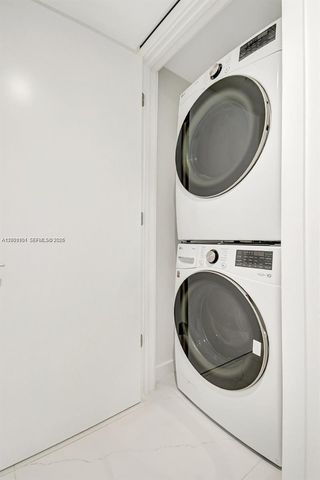 9901 W Bay Harbor Dr 401, Bay Harbor Islands, FL 33154