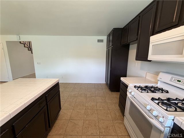 12829 Mclennan Avenue, Granada Hills, CA 91344